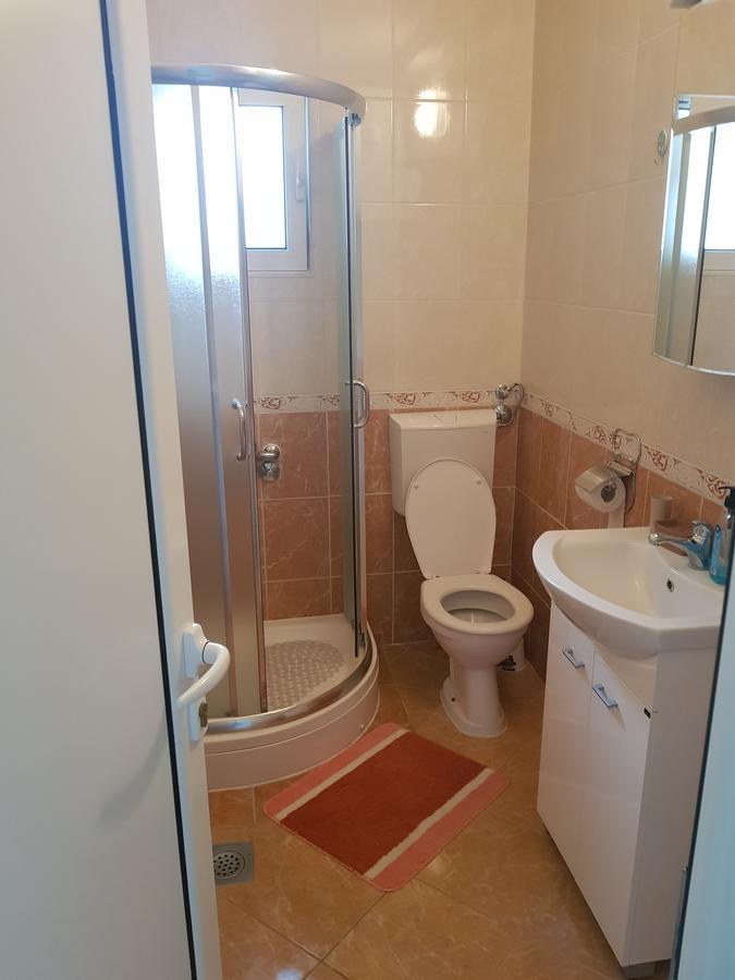 Apartments Vukovic Sveti Stefan Eksteriør billede